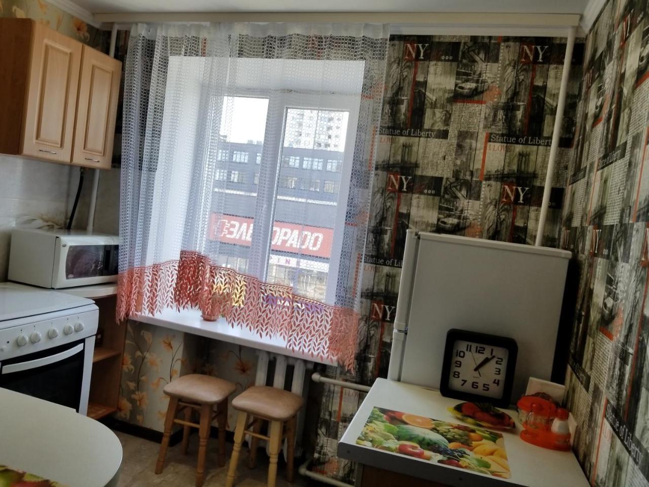 2Х Комнатная С Ремонтом В Центре.Renovated, Center Apartment Khmelʼnytsʼkyy Exterior foto